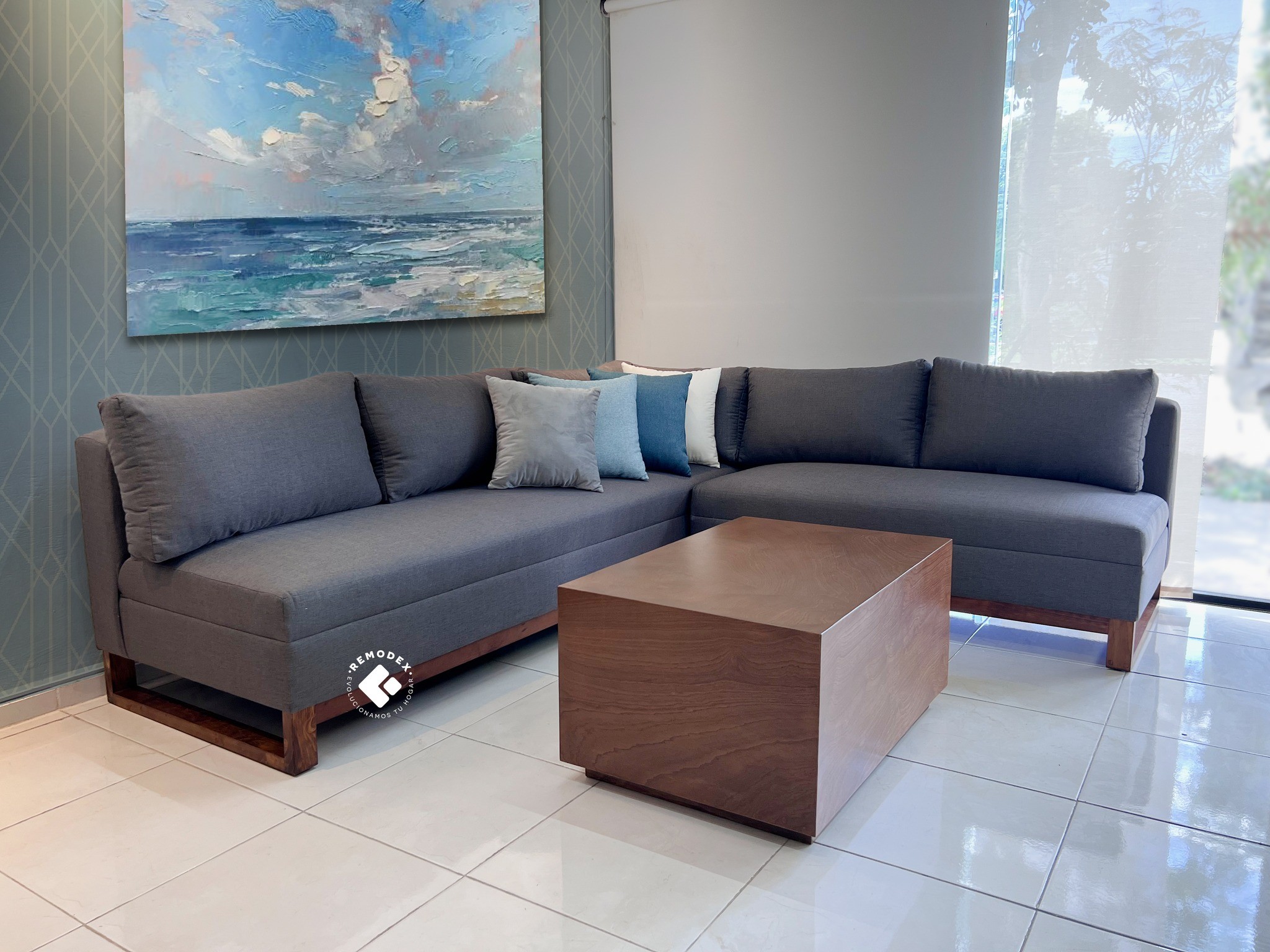 Muebles y Más